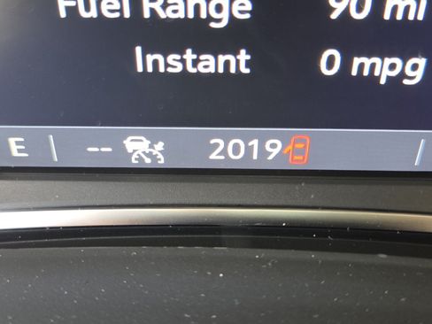 Used 2024 Chevrolet Equinox LT FWD image 24