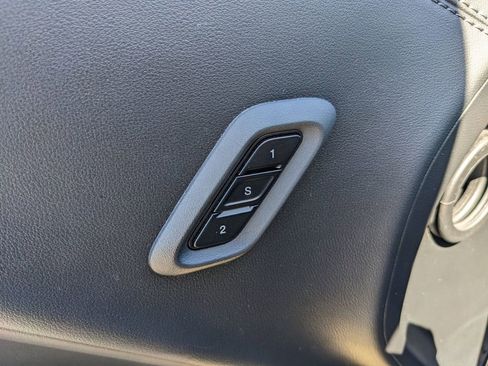 Used 2023 Dodge Challenger R/T w/ Plus Package image 20