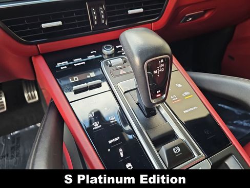 Used 2023 Porsche Cayenne S Platinum w/ Premium Package Plus AWD/4WD image 21