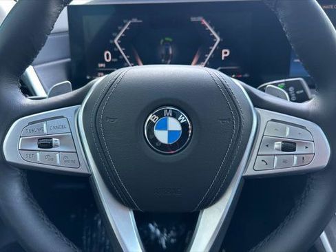 Used 2025 BMW X7 xDrive40i AWD/4WD image 24