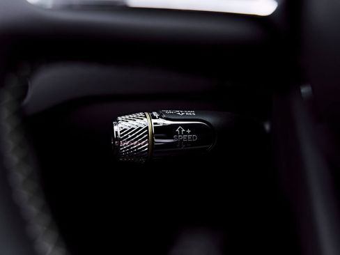 Used 2023 Bentley Flying Spur S V8 AWD/4WD image 65