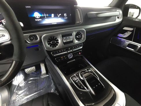 Certified 2024 Mercedes-Benz G 63 AMG 4MATIC image 15
