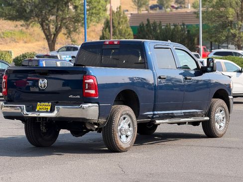 Used 2024 RAM 2500 Tradesman w/ Chrome Appearance Group AWD/4WD image 19