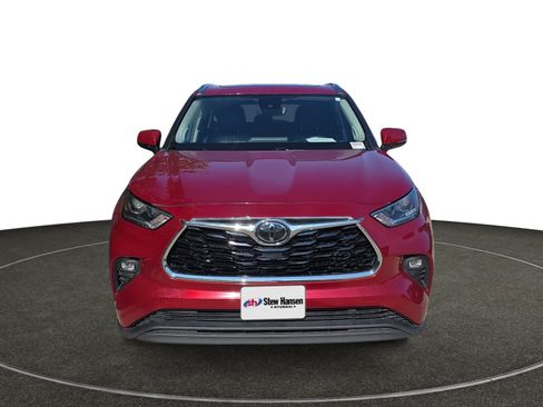 Used 2020 Toyota Highlander Limited w/ Protection Package #3 AWD/4WD image 9