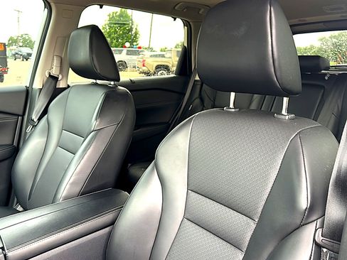 Used 2024 Nissan Rogue SV w/ SV Premium Package image 6