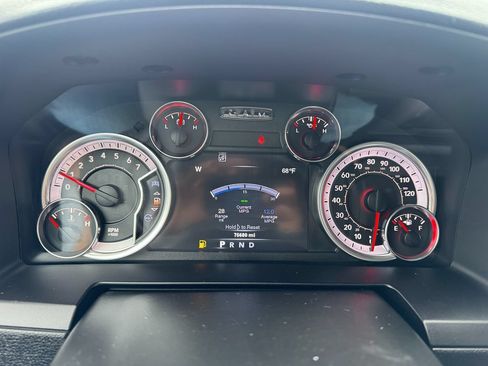 Used 2014 RAM 1500 Laramie w/ Convenience Group AWD/4WD image 18