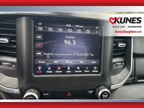 Used 2020 RAM 1500 Big Horn AWD/4WD image 30