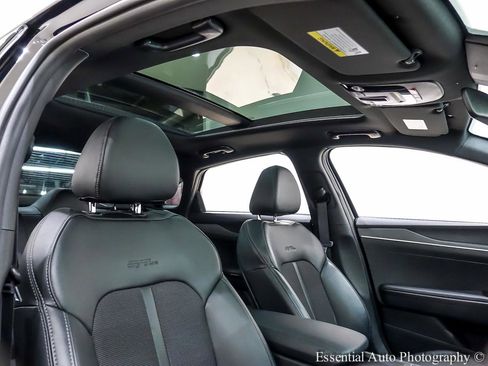 Used 2024 Kia K5 GT-Line image 34