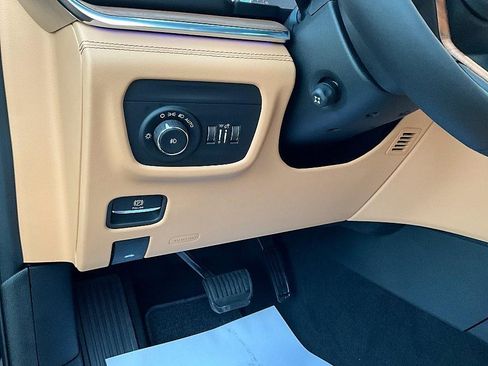 New 2025 Jeep Grand Cherokee Summit image 18