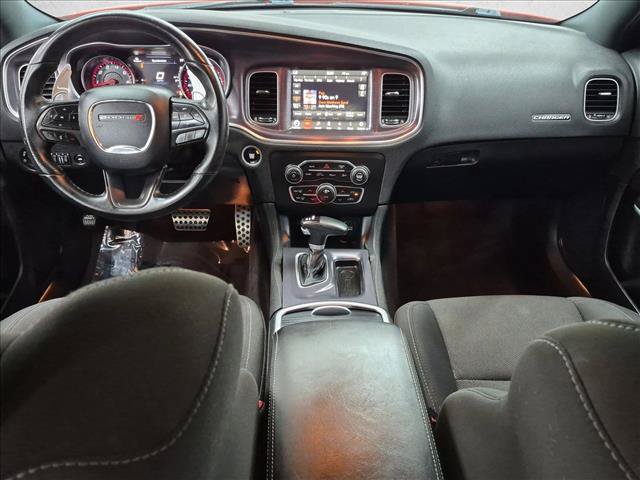 Used 2018 Dodge Charger R/T Scat Pack w/ Dynamics Package RWD image 17