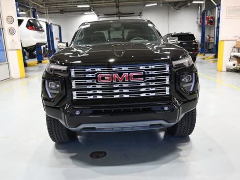 New 2026 GMC Canyon Denali image 2