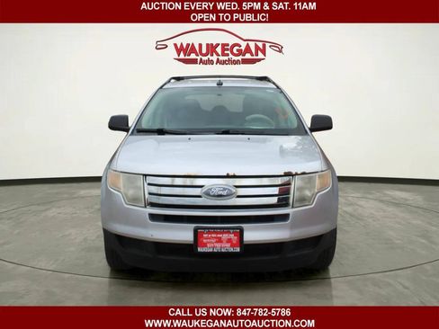 Used 2010 Ford Edge SE FWD image 2