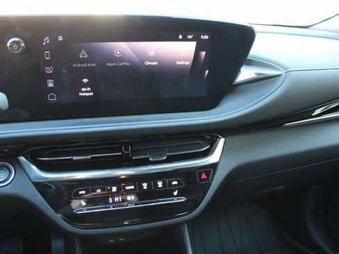 Used 2024 Buick Envista Avenir image 7