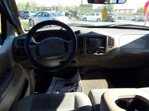 Used 2002 Ford F150 King Ranch image 5