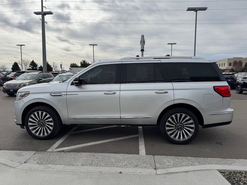 Used 2018 Lincoln Navigator Reserve w/ Technology Package image 4
