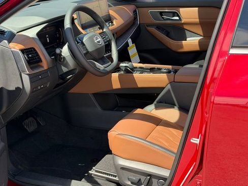 New 2026 Nissan Rogue Platinum AWD/4WD image 11