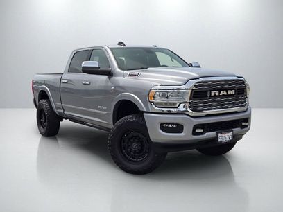 Used 2022 RAM 2500 Limited w/ Body Color Bumper Group