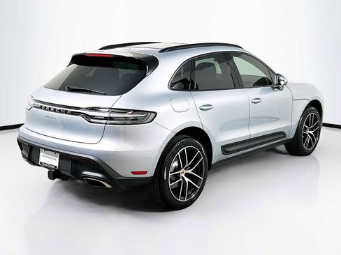 New 2026 Porsche Macan image 9