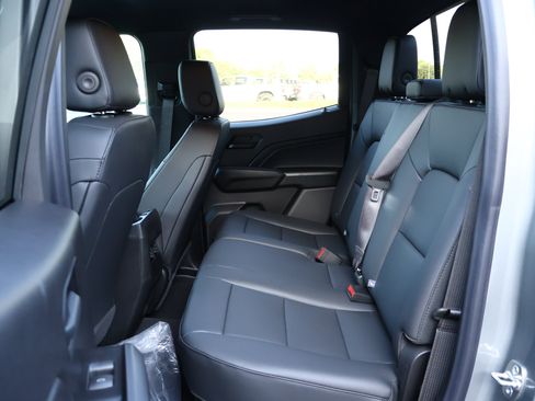 New 2026 Chevrolet Colorado Trail Boss AWD/4WD image 19