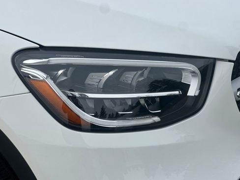 Used 2023 Mercedes-Benz GLC 300 4MATIC Coupe image 10