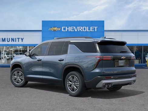 New 2026 Chevrolet Traverse LT w/ LPO, Floor Liner Package image 4