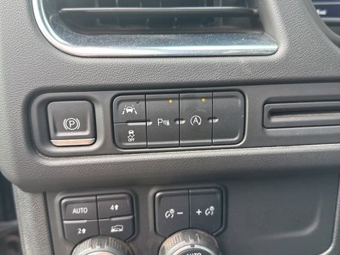 Used 2023 Chevrolet Tahoe LT image 23