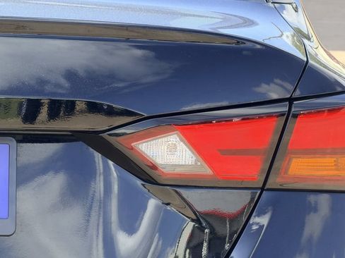Used 2025 Nissan Altima 2.5 SV FWD image 10