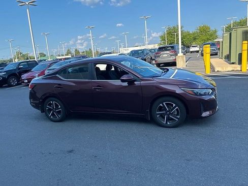 Used 2024 Nissan Sentra SV FWD image 4