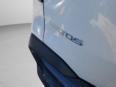 New 2026 Kia Seltos S FWD image 8
