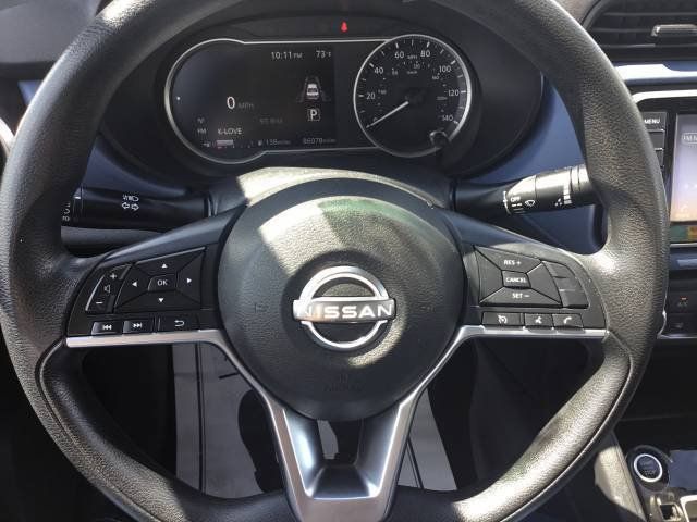 Used 2023 Nissan Versa SV FWD image 14