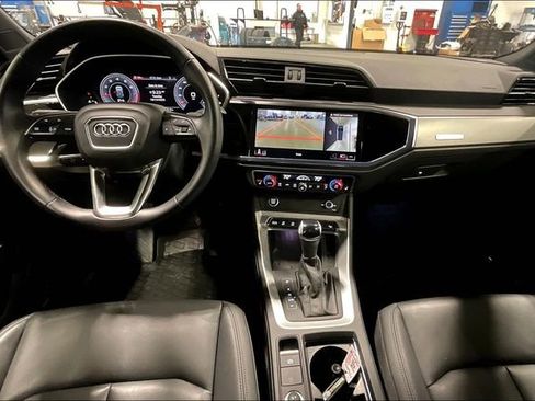 Certified 2024 Audi Q3 2.0T Premium Plus w/ Premium Plus Package image 15