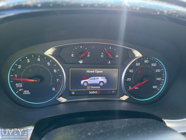 Used 2023 Chevrolet Traverse LT AWD/4WD image 14