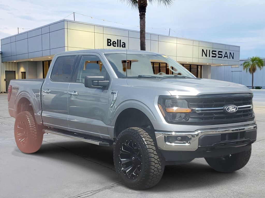 Used 2025 Ford F150 XLT w/ Equipment Group 301A Standard AWD/4WD image 8