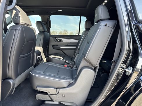 New 2026 Buick Enclave Sport Touring w/ Power Package image 29