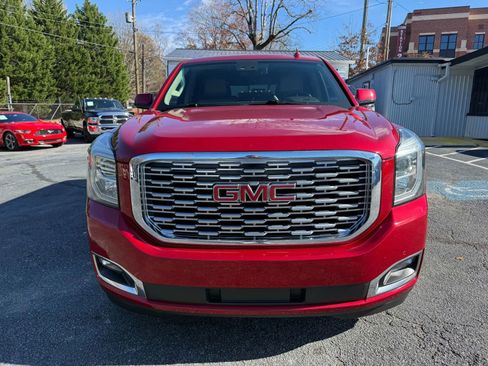 Used 2015 GMC Yukon Denali w/ Open Road Package image 3