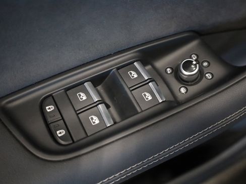 Used 2023 Audi SQ7 Prestige image 15