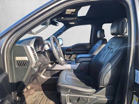 Used 2016 Ford F150 Platinum w/ Equipment Group 701A Luxury image 10