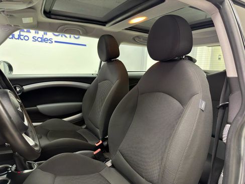 Used 2010 MINI Cooper S image 11