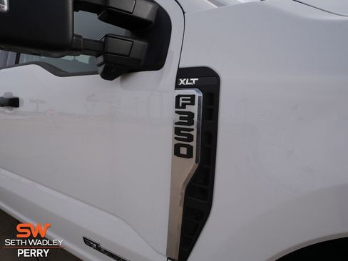 Used 2023 Ford F350 XLT w/ 360-Degree Camera Package image 9