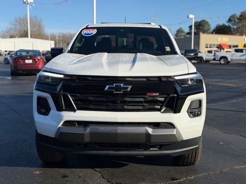New 2025 Chevrolet Colorado Z71 w/ Midnight Edition image 8