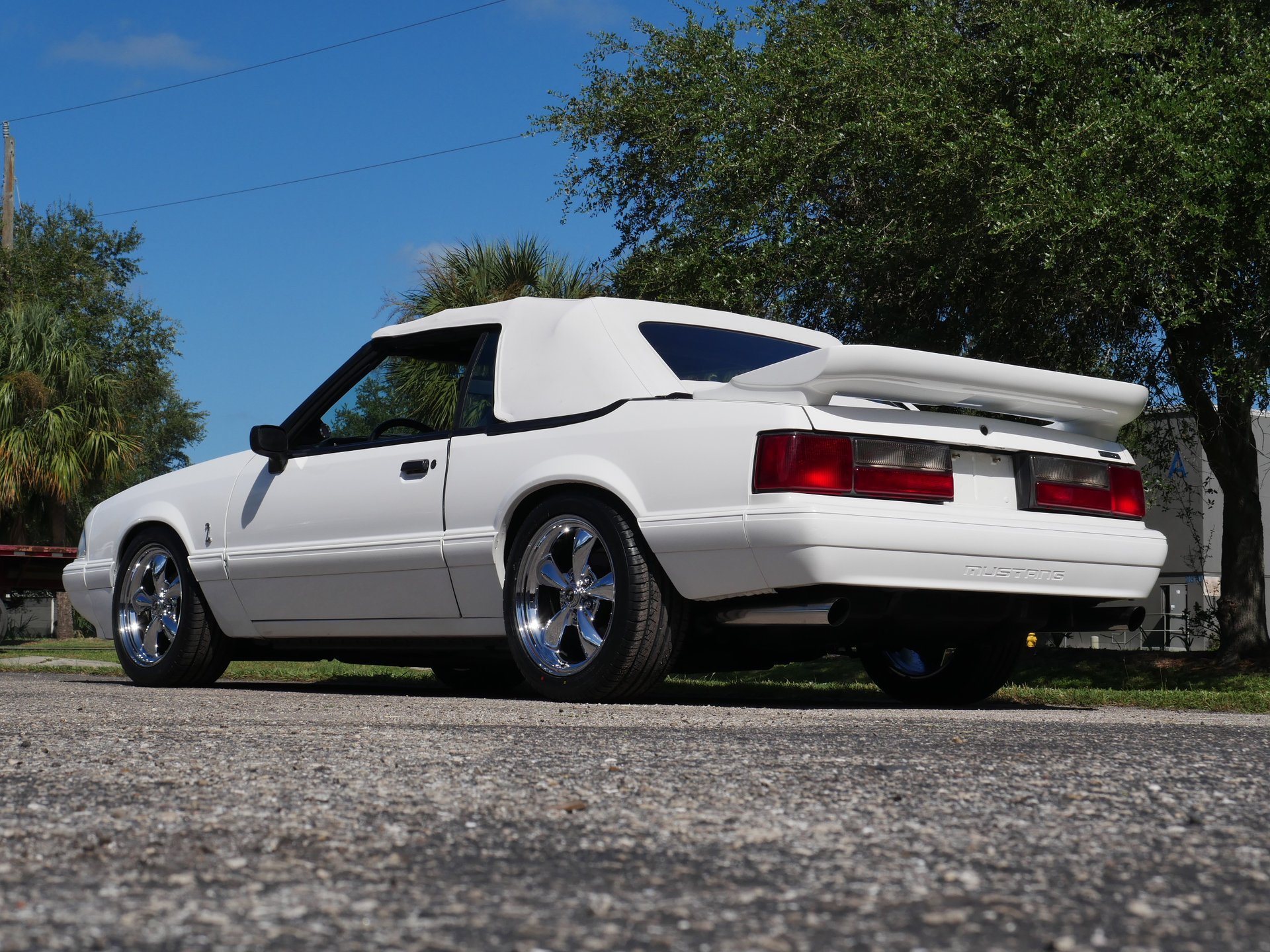 Used 1993 Ford Mustang LX RWD image 15