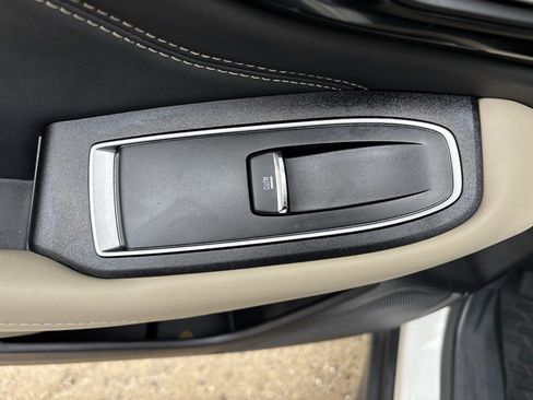 Used 2023 Subaru Outback Limited image 22