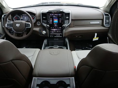 New 2026 RAM 1500 Laramie AWD/4WD image 20