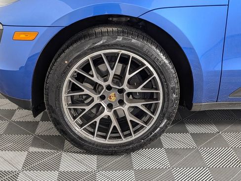 Used 2018 Porsche Macan image 12