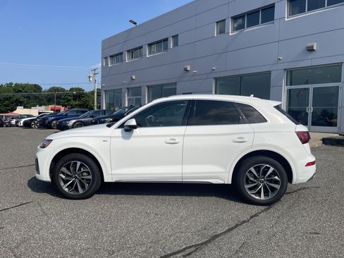 Certified 2024 Audi Q5 2.0T Premium Plus AWD/4WD image 4