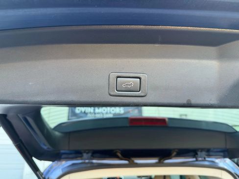 Used 2019 Subaru Ascent Premium image 28