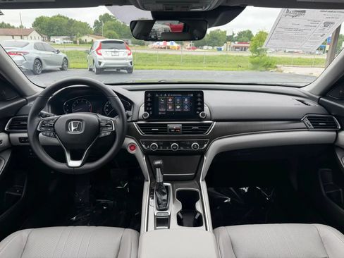 Used 2018 Honda Accord EX-L image 34