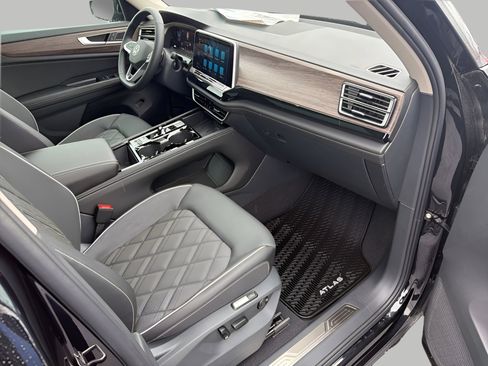New 2026 Volkswagen Atlas SEL Premium R-Line AWD/4WD image 10