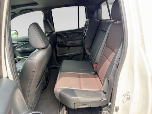 Used 2023 Honda Ridgeline Black Edition image 12