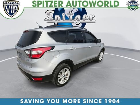 Used 2018 Ford Escape SEL image 9